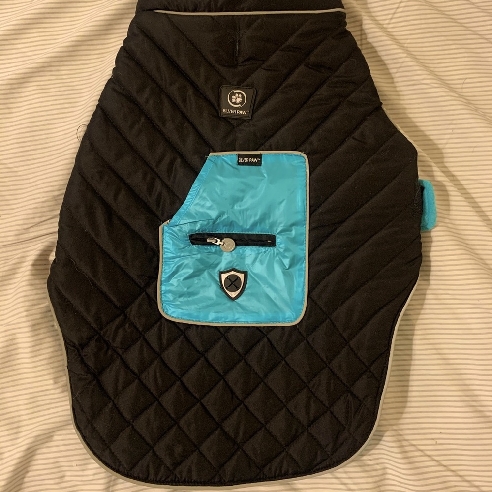 ✨HP✨Silver Paw Jacket for Dogs